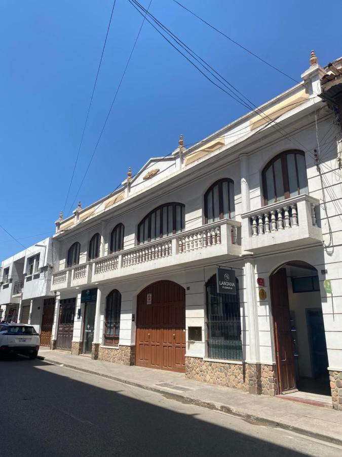Hospedaje Sarabia Sucre Exterior foto